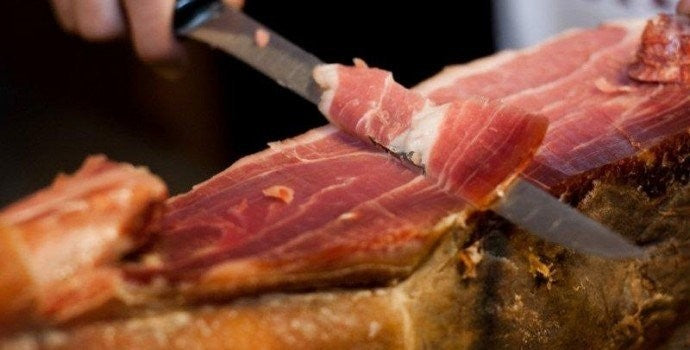 TOP 5 TIPS FOR HAND-SLICING JAMON